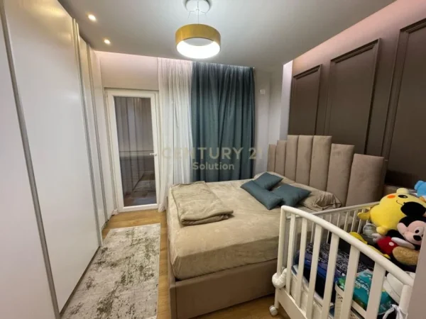 Tirane, shes apartament 2+1+2 , 113 m² 250.000 € (Liqeni i Thatë)