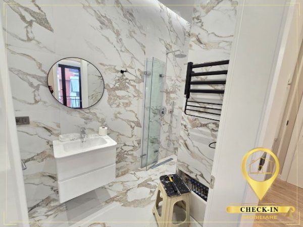 Tirane, jepet me qera apartament 2+1+Aneks+Ballkon Kati 7, 113 m² 1.400 € (Kompleksi Delijorgji)