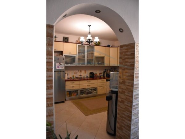 Durres, shitet shtepi 2+1 Kati 0, 119 m² 200.000 € 