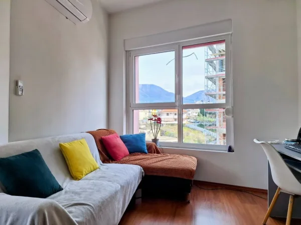 Tirane, jepet me qera apartament 2+1 Kati 5, 85 m² 550 € (Kompleksi Mangalem 21, Ali Demi.)