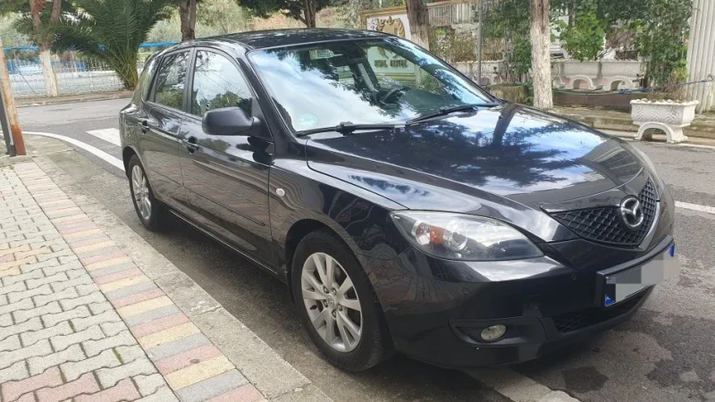 Mazda 3 me imjant ngrohje 182k km