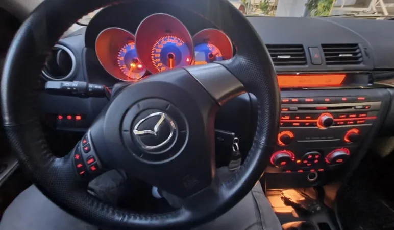 Mazda 3 me imjant ngrohje 182k km