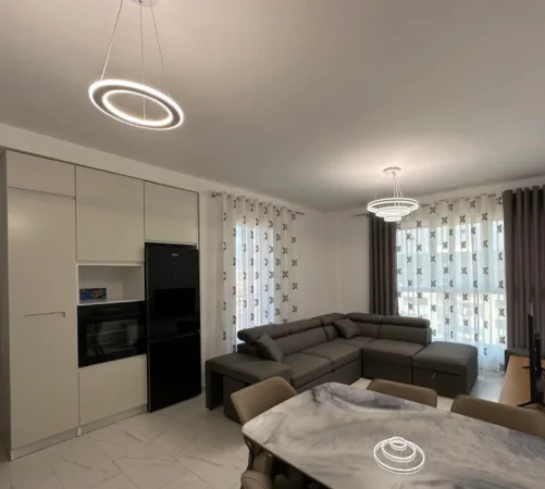 Tirane, jepet me qera apartament 1+1 Kati 9, 72 m² 600 € (Don Bosko, Komples Trio-Tower.)