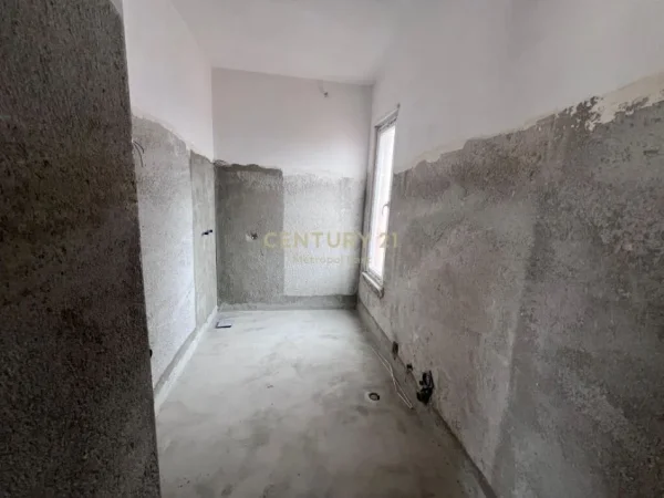 Tirane, shes apartament 2+1 , 67 m² 155.000 € (Selitë)