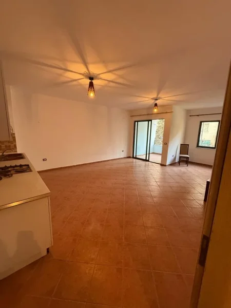 Tirane, shitet apartament 2+1 Kati 2, 112 m² 120.000 € (Yzberisht nela 6)
