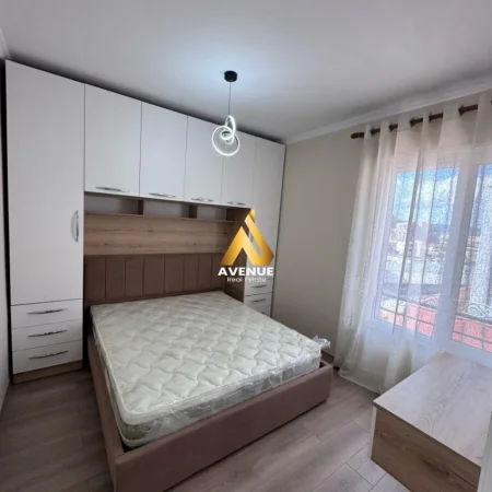 Tirane, jepet me qera apartament 2+1+Ballkon Kati 5, 75 m² 500 € (hamdi pepo)