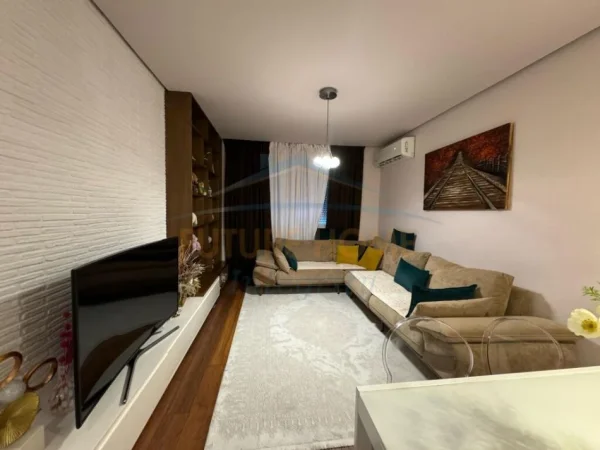 Tirane, shitet apartament 2+1 Kati 3, 74 m² 210.000 € (SELVIA)  AL49761