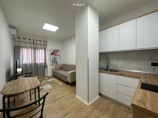 Tirane, jepet me qera apartament 1+1+Ballkon , 50 m² 550 € (rruga e bogdaneve)