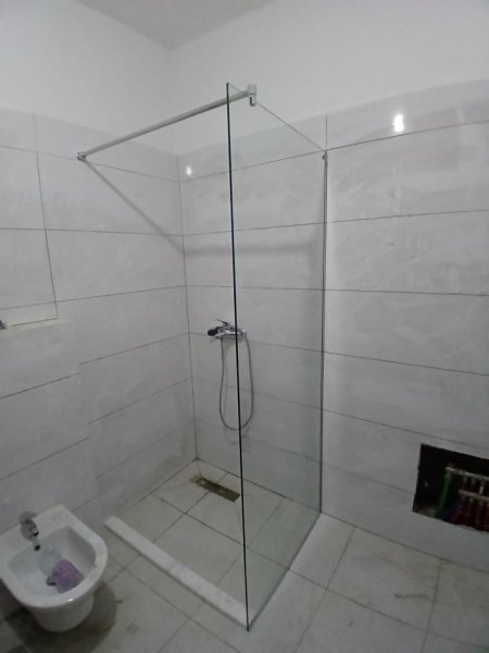 Tirane, jepet me qera apartament 1+1+Ballkon Kati 7, 77 m² 499 € (5 Maji)