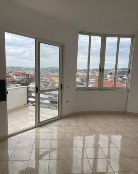 Tirane, shitet apartament 1+1 Kati 4, 72 m² 85.000 € (Shefqet Kuka)