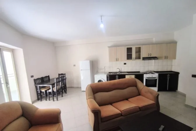 Tirane, shitet apartament 2+1+Ballkon Kati 5, 100 m² 93.000 € (Fresk,prane xhamise)