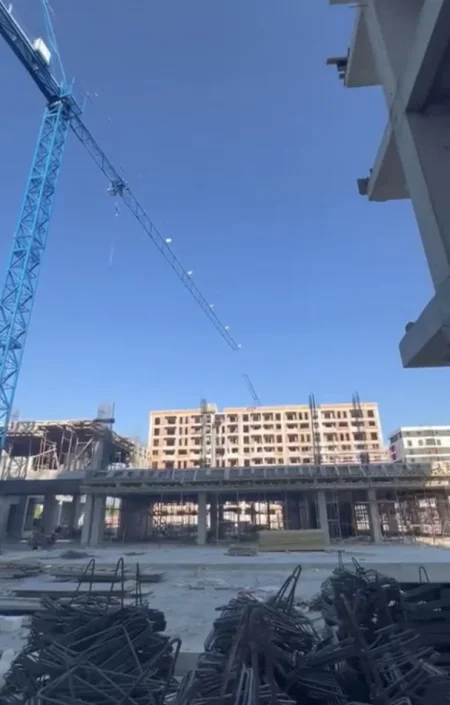 Tirane, shitet 2+1 Kati 5, 91 m² (Univers City QTU)