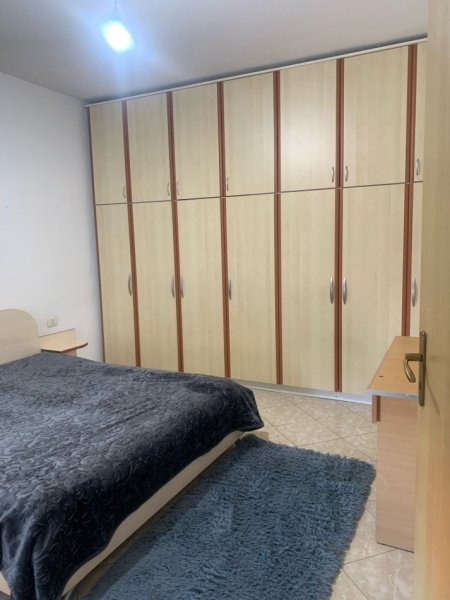 Tirane, jepet me qera apartament 2+1 Kati 5, 67 m² 550 € (rruga e barrikadave)