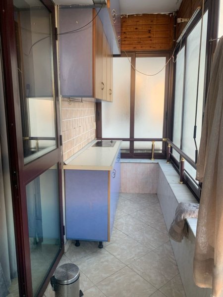 Tirane, jepet me qera apartament 2+1 Kati 5, 67 m² 550 € (rruga e barrikadave)