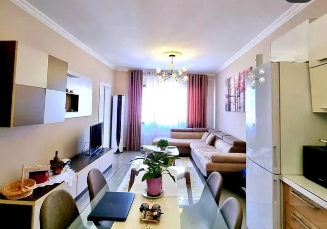 Tirane, shitet apartament 1+1 , 74 m² 135.000 € (Tregu Elektrik)