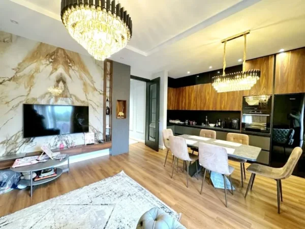 Tirane, shitet apartament 2+1 , 108 m² (TEG)