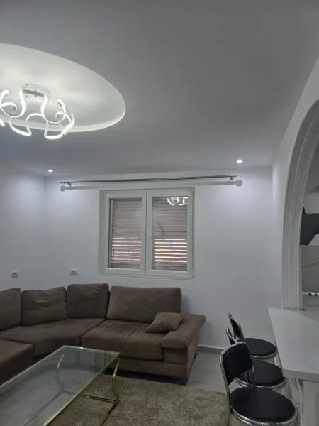 Tirane, shitet apartament 2+1+Ballkon Kati 3, 85 m² 158.000 € (Babe Rexha)