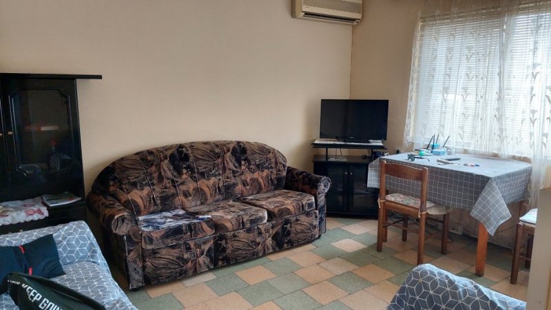 Tirane, jap me qera apartament 2+1+Aneks+Ballkon Kati 4, 65 m² 420 € (Rruga Memo Meto ( ish restorant Durresi ))
