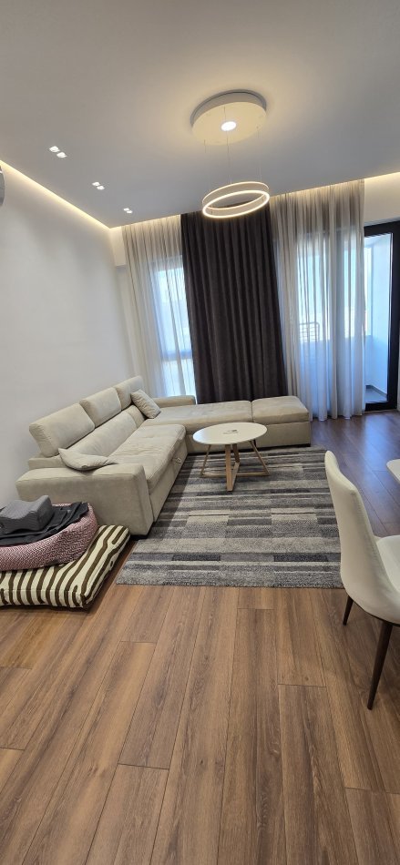 Tirane, jepet me qera apartament 1+1 Kati 7, 70 m² 750 € (21 Dhjetori)
