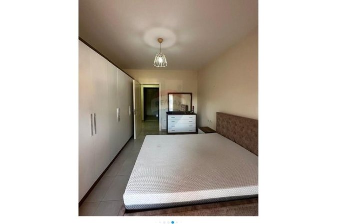 Tirane, jepet me qera apartament 1+1 Kati 2, 450 € 