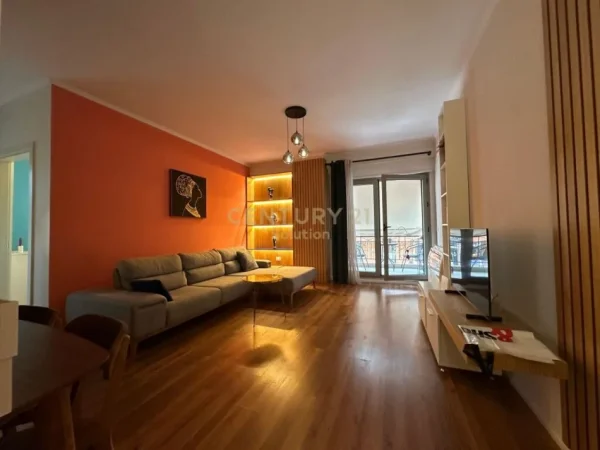 Tirane, jap me qera apartament 1+1 , 77 m² 800 € (Kompleksi Delijorgji)