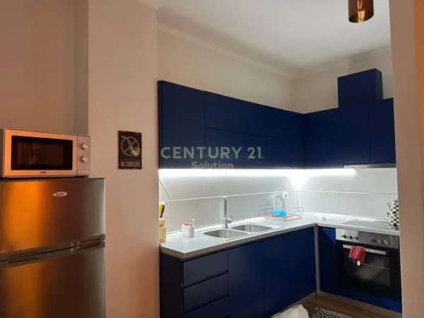 Tirane, jap me qera apartament 1+1 , 77 m² 800 € (Kompleksi Delijorgji)