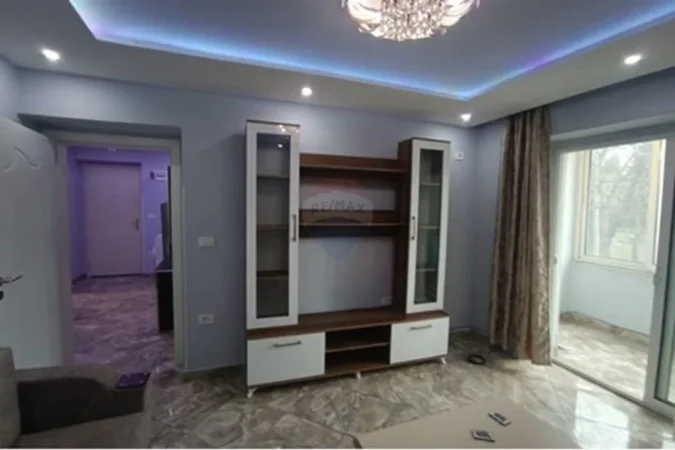 Tirane, shitet apartament 1+1+Ballkon Kati 3, 58 m² 135.000 € 