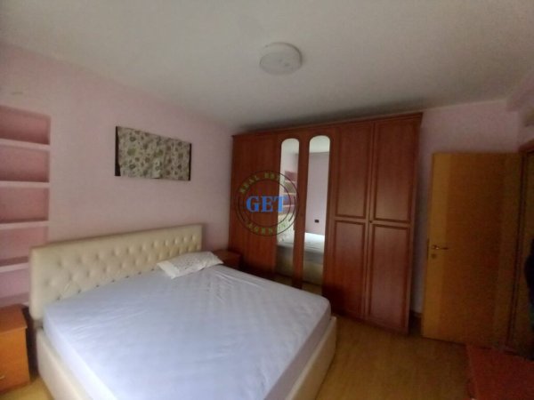 Durres, shitet apartament 3+1+Ballkon Kati 2, 145 m² 160.000 € (Tregu Fshatar)