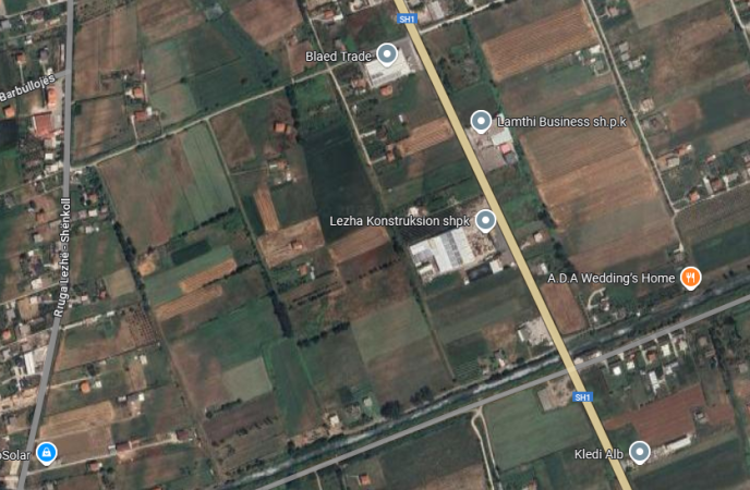 Lezhe Shengjin, shitet toke , 17.000 m² 340.000 € (LEZHE)