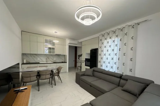 Tirane, jepet me qera apartament 1+1+Ballkon Kati 9, 75 m² 650 € (DON BOSKO)