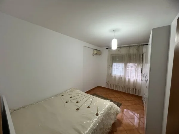 Tirane, jepet me qera apartament 2+1 Kati 1, 480 m² 480 € (Astir)