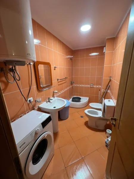 Tirane, jepet me qera apartament 2+1 Kati 1, 480 m² 480 € (Astir)