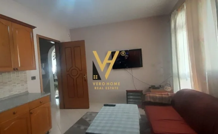 Tirane, shitet Shtepi Private 3+1+Ballkon Kati 0, 310 m² 250.000 € (MISTO MAME)