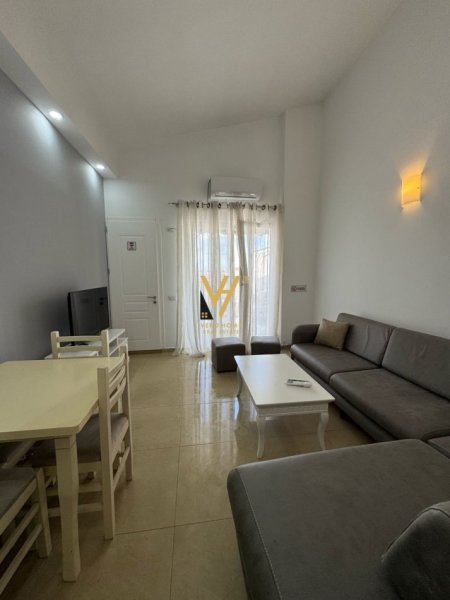 Tirane, jepet me qera apartament 1+1+Ballkon Kati 5, 75 m² 500 € (KODRA E DIELLIT)