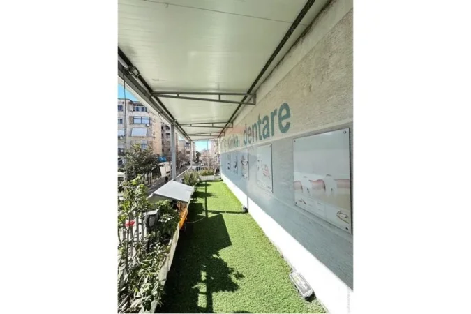 jepet me qera , 60 m² 1.100 € (KLINIKE DENTARE PER QIRA)