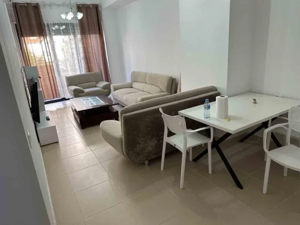 Tirane, jepet me qera apartament 1+1 Kati 1, 71 m² 400 € (Kodra e Diellit)