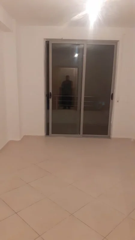 Tirane, shitet apartament 2+1+Ballkon (ne Astir), shitet edhe me KREDI