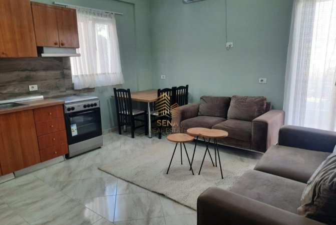 Tirane, jepet me qera Vile 2+1 Kati 2, 95 m² 360 € (Kodra Priftit)