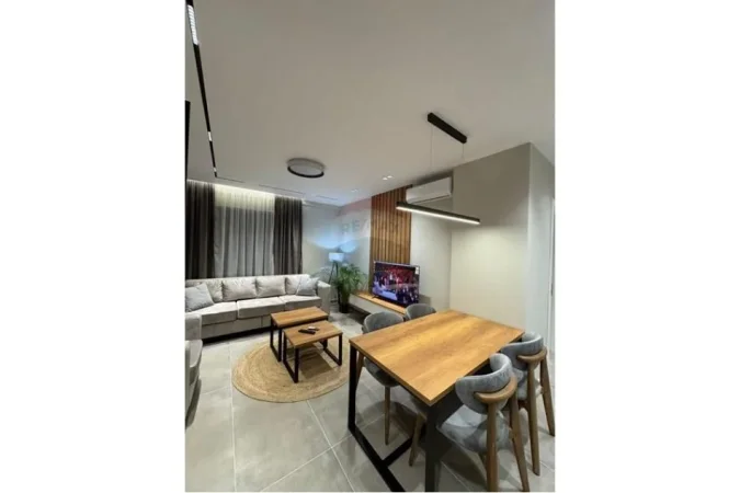 Tirane, shitet apartament 2+1+Ballkon Kati 4, 91 m² 170.000 € 