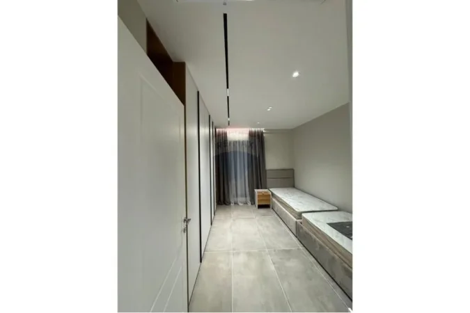 Tirane, shitet apartament 2+1+Ballkon Kati 4, 91 m² 170.000 € 