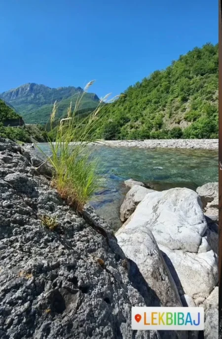 Circuit en famille en Albanie, tout compris!