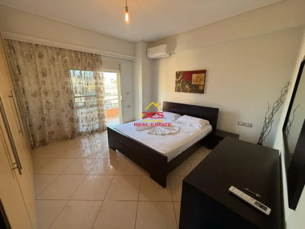 Vlore, shitet apartament 3+1+Ballkon Kati 6, 145 m² 200.000 € (Rruga Hasan Kushta)