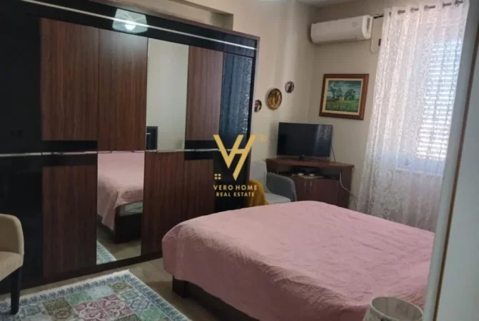 Tirane, shitet apartament 2+1+Ballkon Kati 6, 140 m² 286.000 € (ISH PARKU I AUTOBUSAVE)