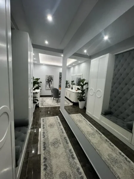 Tirane, shitet apartament 2+1+Ballkon Kati 1, 92 m² 290.000 € (Ish Restorant Durrësi)