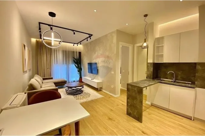 Tirane, jepet me qera apartament 1+1+Aneks+Ballkon Kati 4, 74 m² 850 € (Kompleksi Delijorgji)