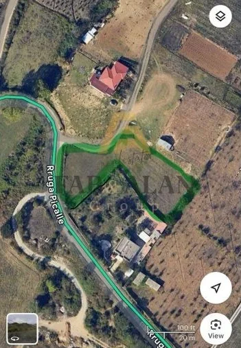 Tirane, shitet toke , 2.700 m² 230.000 € (Picalle)