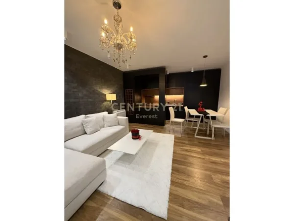 Tirane, shes apartament 1+1 , 66 m² 250.000 € (Liqeni i Tiranës)