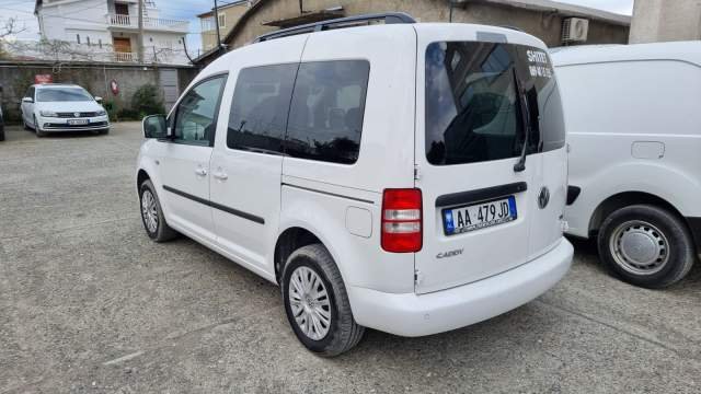 Durres, shes makine Volkswagen Caddy 2014 Viti 2014, 8.400 Euro