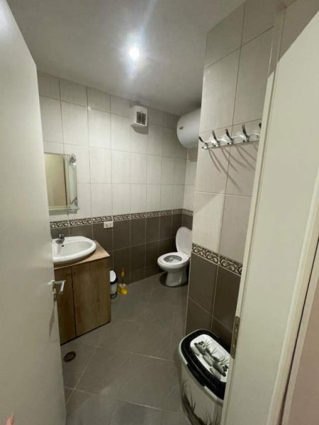 Tirane, shitet apartament 3+1+2+BLK Kati 3, 1.235 m² 250.000 Euro (Qemal Stafa)