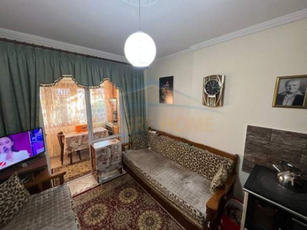 Korce, shitet apartament 2+1+BLK Kati 1, 62 m² 43.000 Euro (Lagjia 13, Korçë)